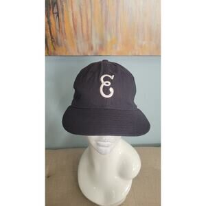 Vintage 1980s–90s Roman Pro Wool Fitted Cap Made in USA – Navy w/ Script C Logo,